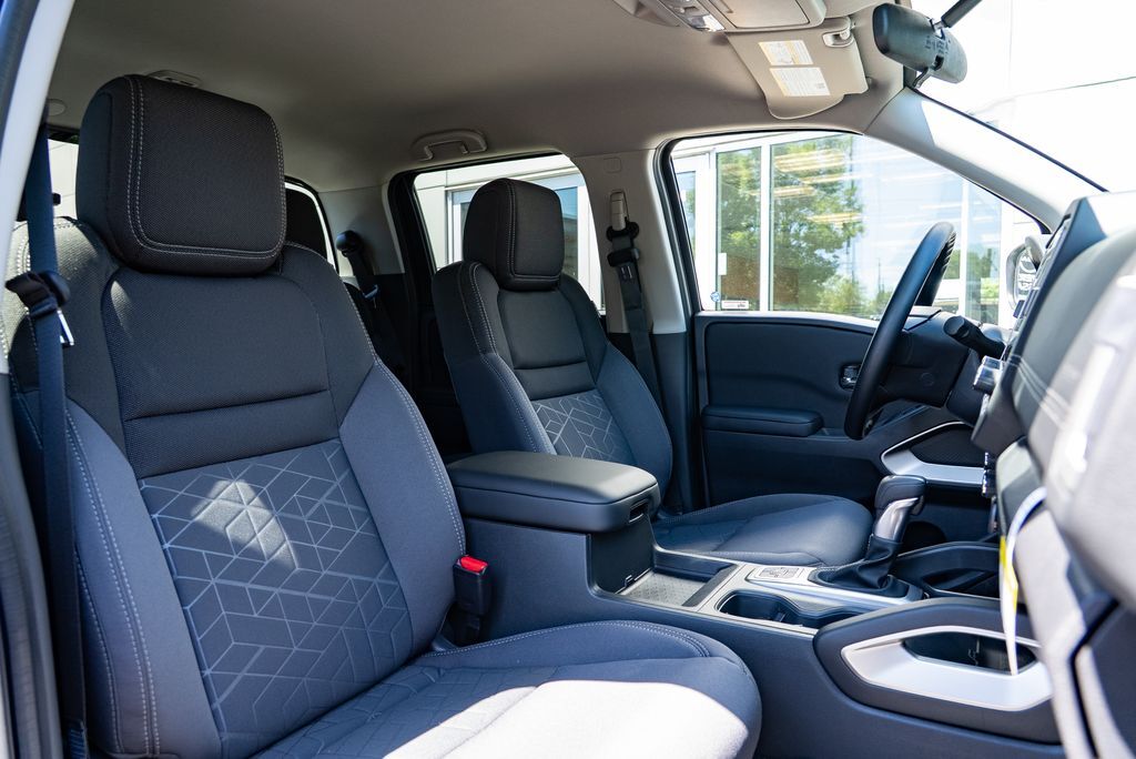 2026 Nissan Frontier SV Beaverton OR