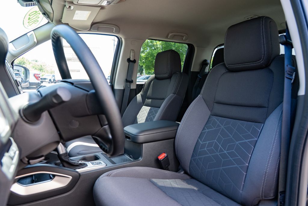 2026 Nissan Frontier SV Beaverton OR