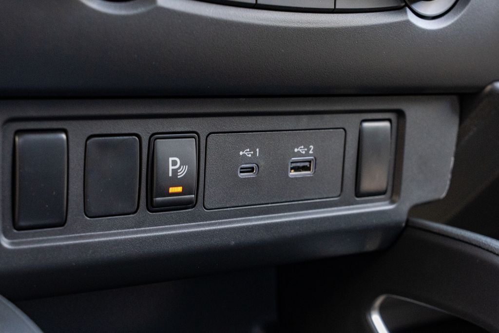 2026 Nissan Frontier SV Beaverton OR