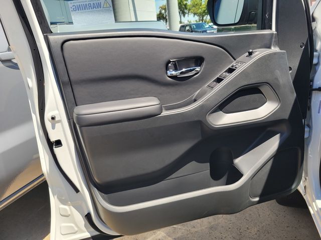 2026 Nissan Frontier SV Roseville CA