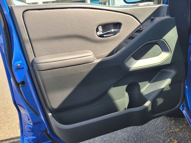 2026 Nissan Frontier SV Roseville CA