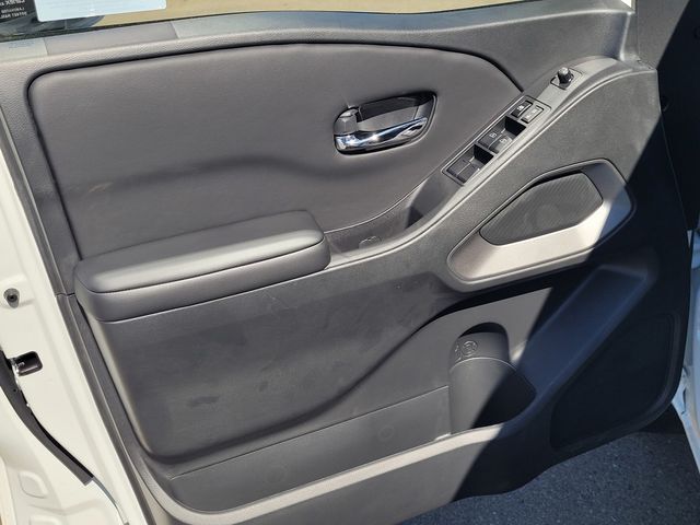 2026 Nissan Frontier SV Roseville CA