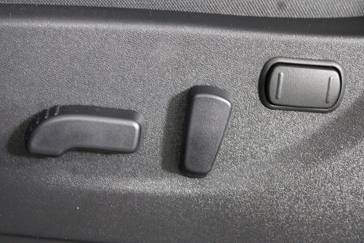 2026 Nissan Frontier SV Manassas VA