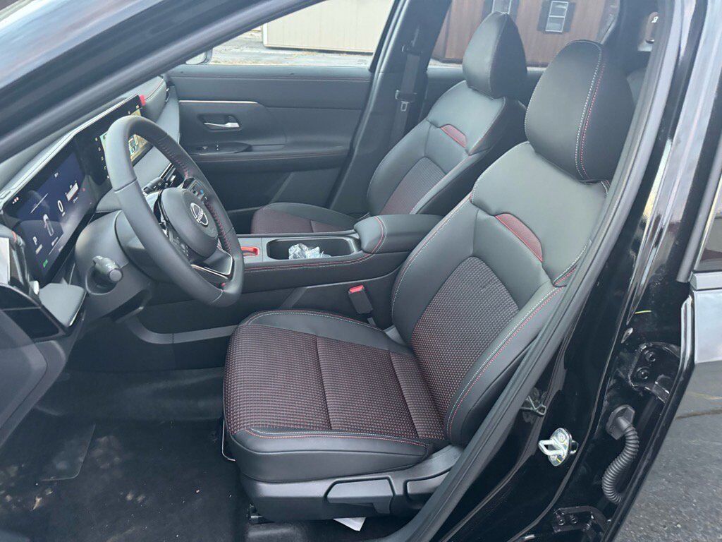 2026 Nissan Kicks SR Johnson City TN