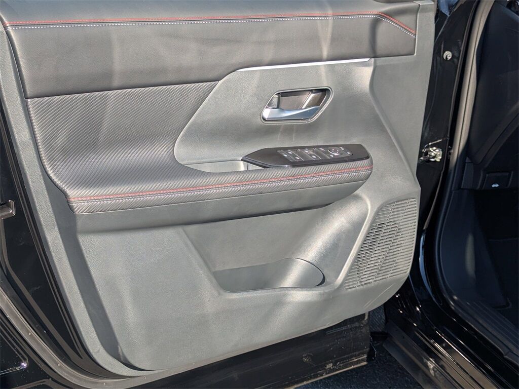 2026 Nissan Kicks SR Kennesaw GA