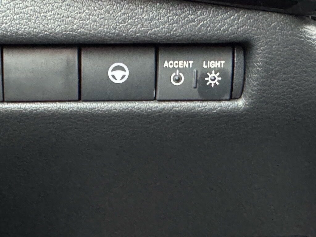 2026 Nissan Kicks SR Morristown TN