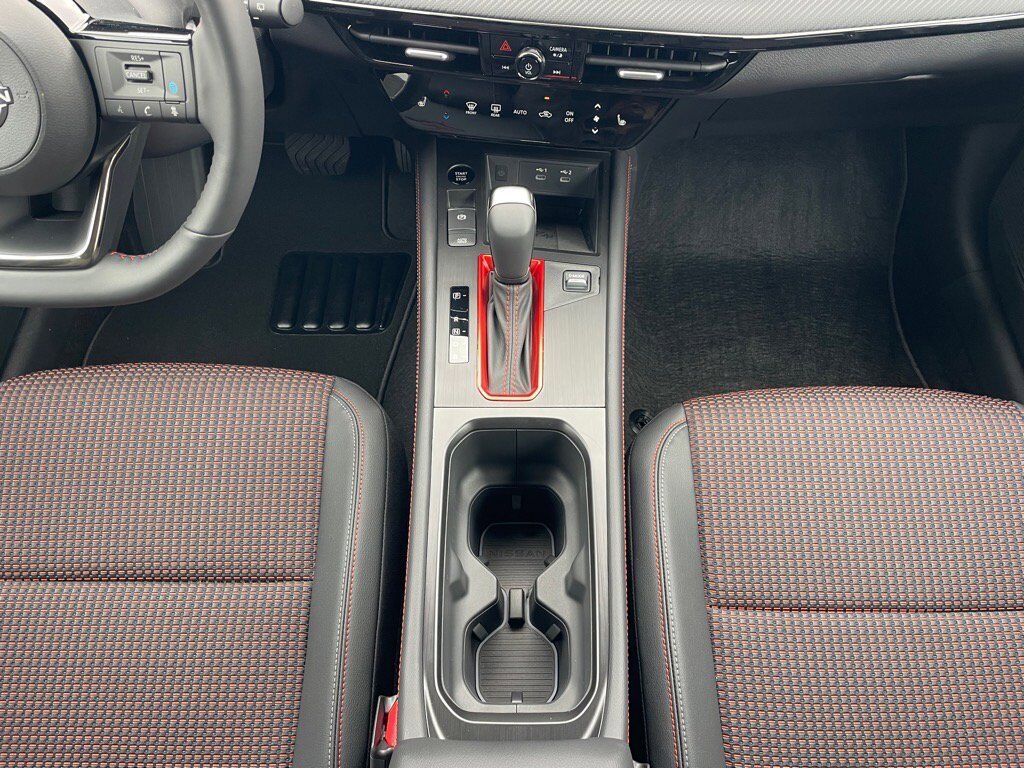 2026 Nissan Kicks SR Oak Ridge TN