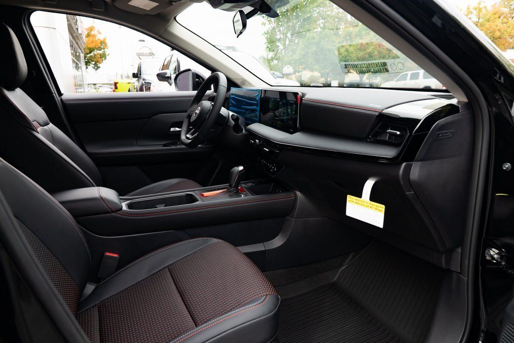 2026 Nissan Kicks SR Beaverton OR