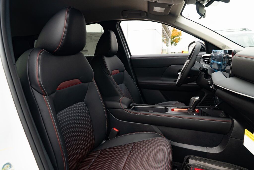 2026 Nissan Kicks SR Beaverton OR