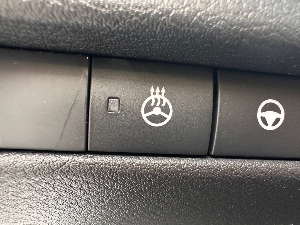 2026 Nissan Kicks SR w/Premium &amp; Cold Weather Pkg San Clemente CA