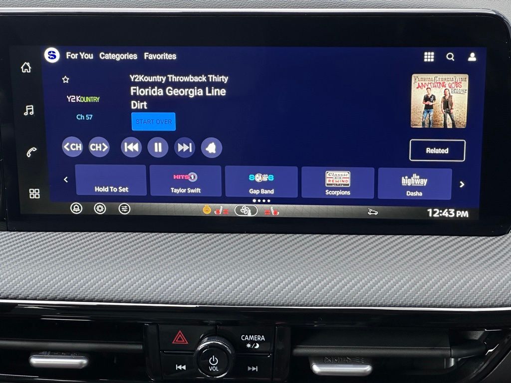 2026 Nissan Kicks SR w/Premium &amp; Cold Weather Pkg San Clemente CA