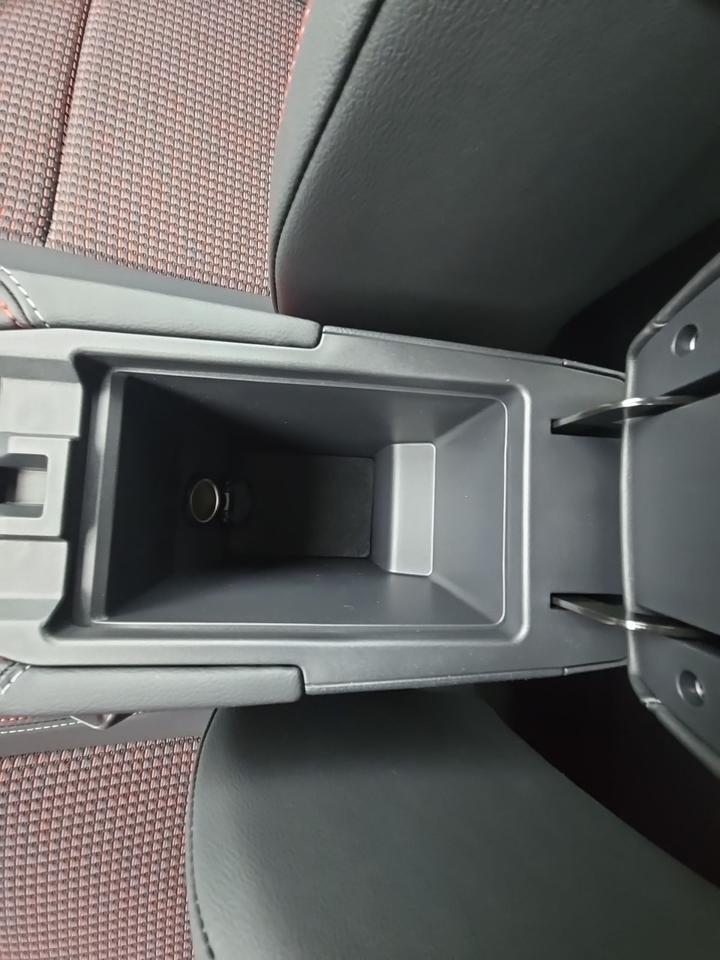 2026 Nissan Kicks SR Glen Burnie MD