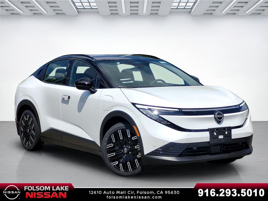 2026 Nissan LEAF PLATINUM+