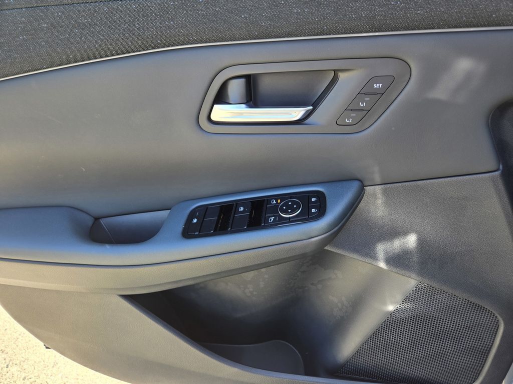 2026 Nissan LEAF PLATINUM+ Folsom CA
