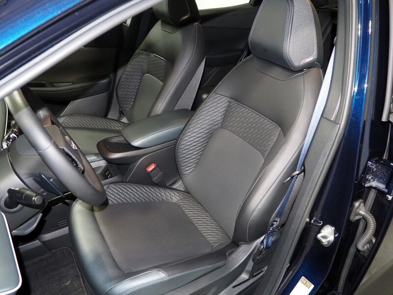 2026 Nissan LEAF PLATINUM+ *HEADS-UP DISPLAY, NAVIGATION, ADAPTIVE CRUISE, SAFETY ALERTS, 360 VIEW CAMERAS, COLOR TOUCHSCREEN, PANO GLASS ROOF, HEATED SEATS/STEERING, POWER LIFTGATE, BOSE, WIRELESS CHARGING, ANDROID & APPLE Round Rock TX
