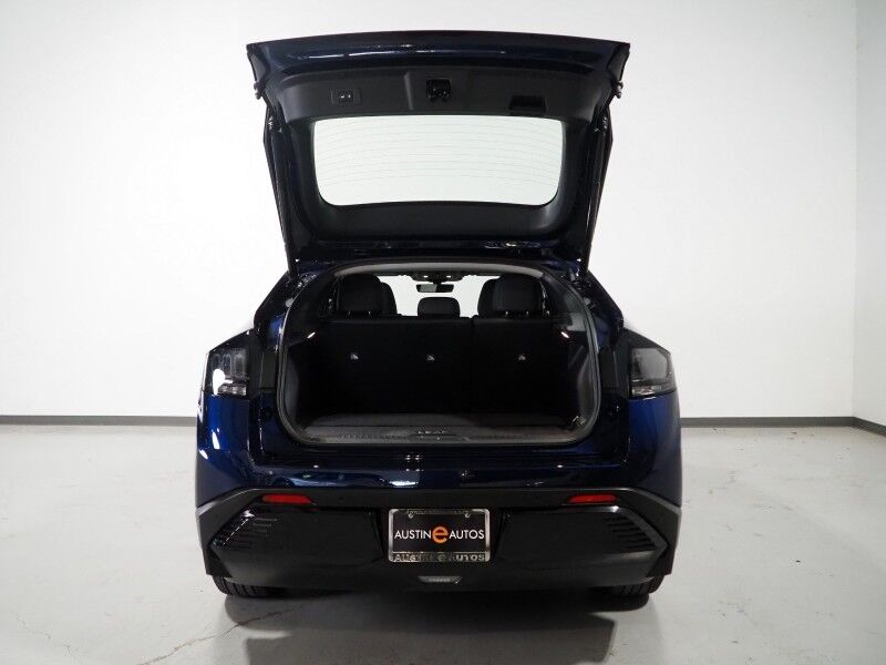 2026 Nissan LEAF PLATINUM+ *HEADS-UP DISPLAY, NAVIGATION, ADAPTIVE CRUISE, SAFETY ALERTS, 360 VIEW CAMERAS, COLOR TOUCHSCREEN, PANO GLASS ROOF, HEATED SEATS/STEERING, POWER LIFTGATE, BOSE, WIRELESS CHARGING, ANDROID & APPLE Round Rock TX