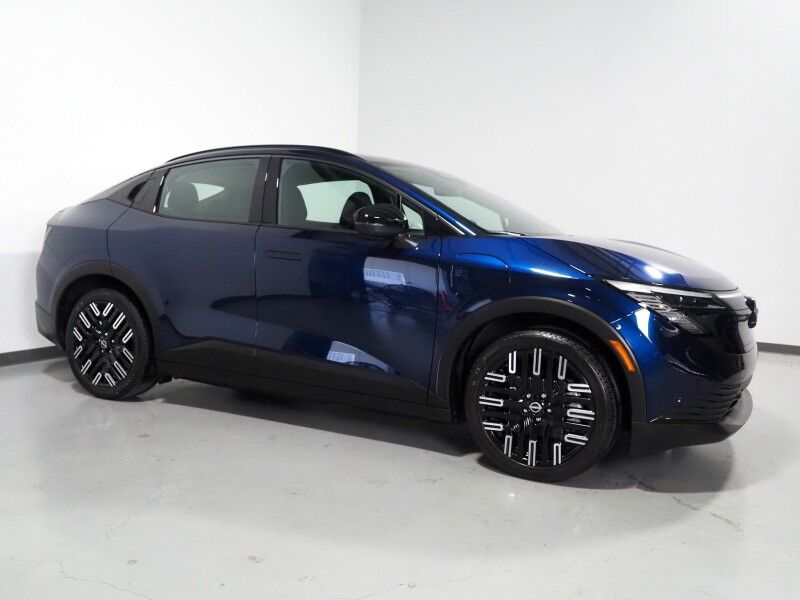 2026 Nissan LEAF PLATINUM+ *HEADS-UP DISPLAY, NAVIGATION, ADAPTIVE CRUISE, SAFETY ALERTS, 360 VIEW CAMERAS, COLOR TOUCHSCREEN, PANO GLASS ROOF, HEATED SEATS/STEERING, POWER LIFTGATE, BOSE, WIRELESS CHARGING, ANDROID & APPLE