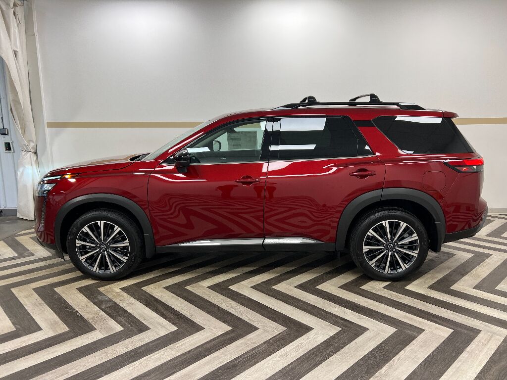 2026 Nissan Pathfinder Platinum Gasoline