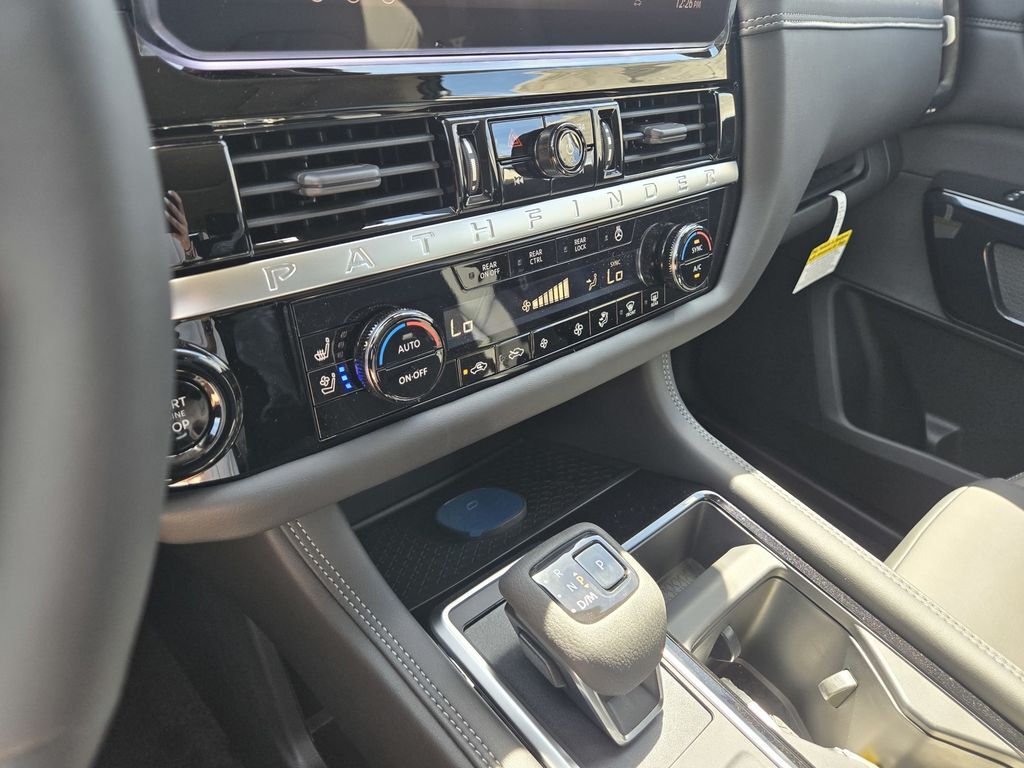 2026 Nissan Pathfinder Platinum Folsom CA