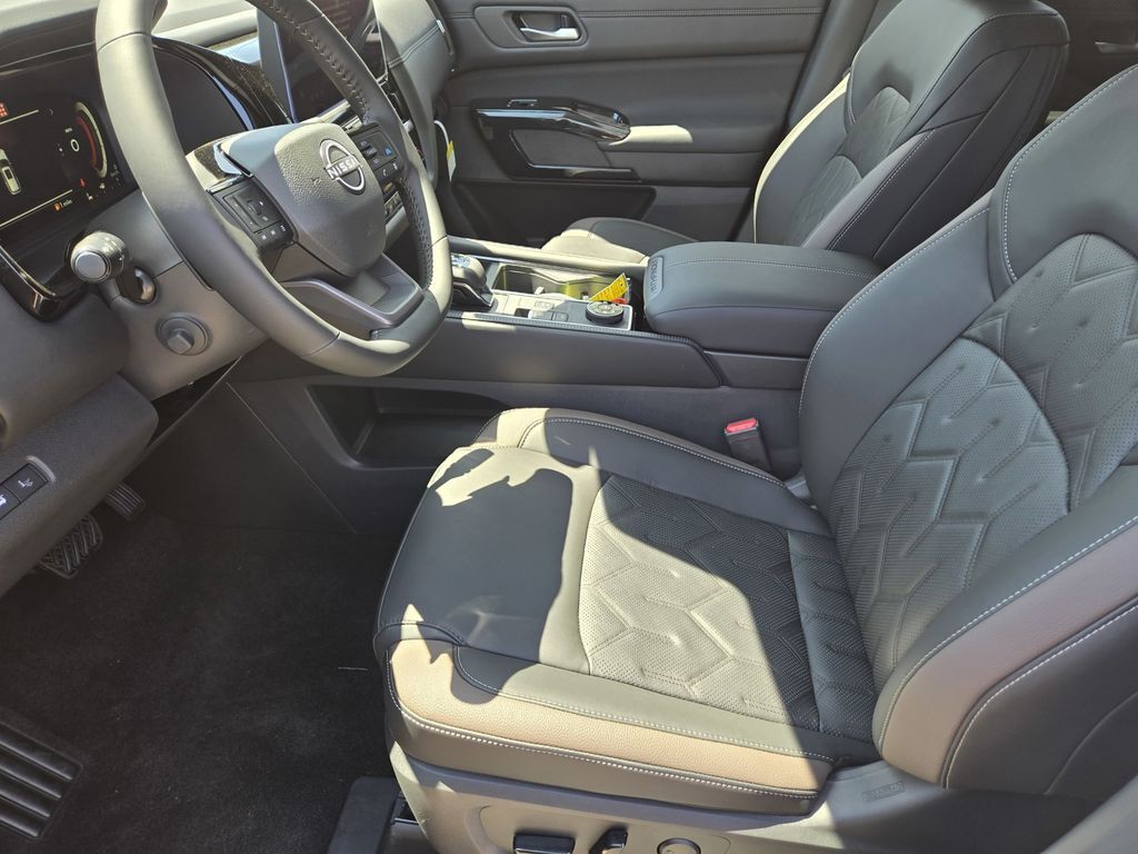 2026 Nissan Pathfinder Platinum Folsom CA