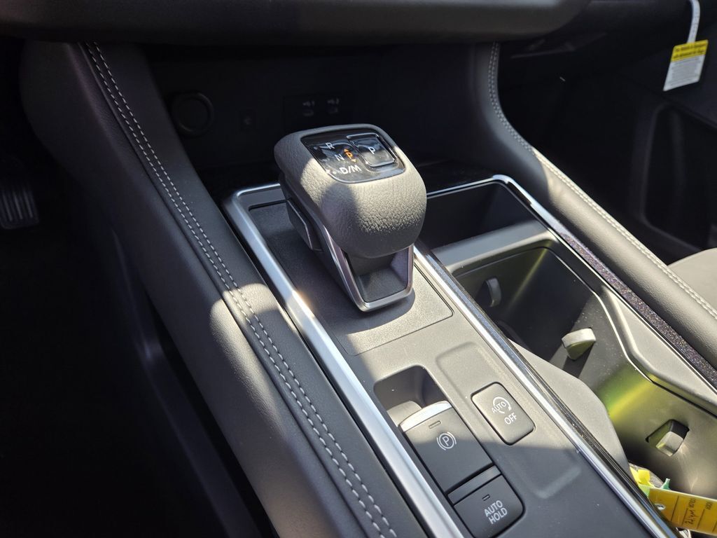 2026 Nissan Pathfinder Platinum Folsom CA