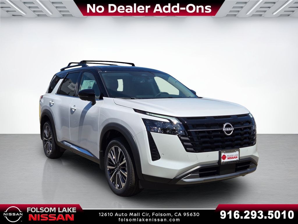 2026 Nissan Pathfinder Platinum