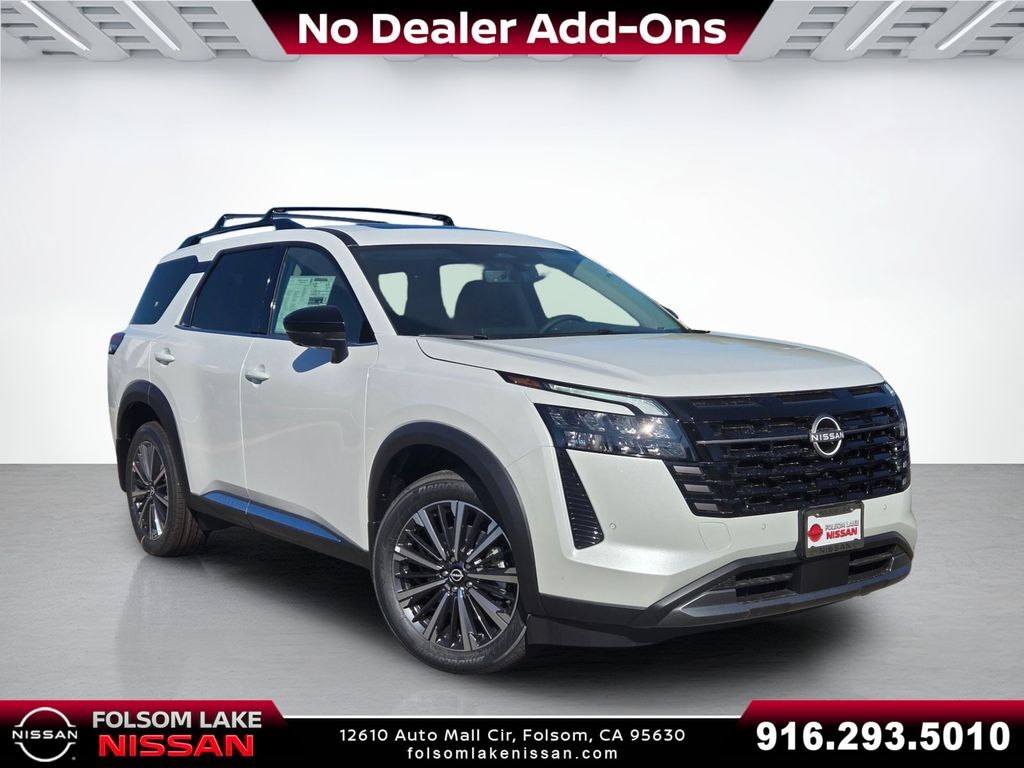 2026 Nissan Pathfinder Platinum