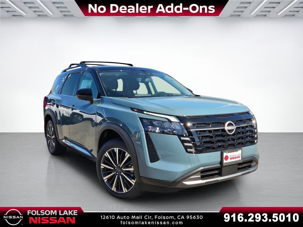2026 Nissan Pathfinder Platinum