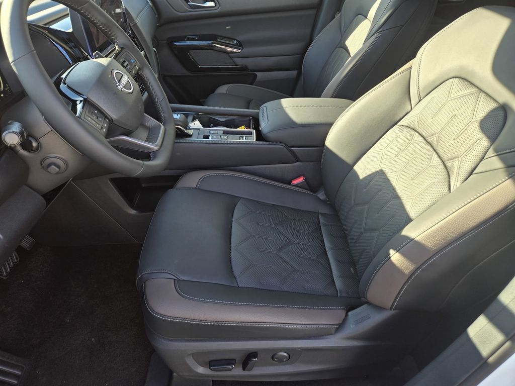 2026 Nissan Pathfinder Platinum Folsom CA