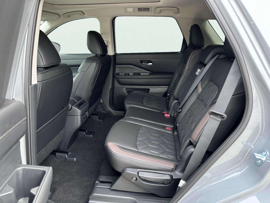 2026 Nissan Pathfinder Platinum San Clemente CA