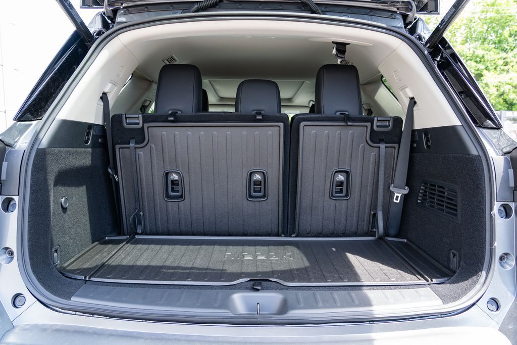 2026 Nissan Pathfinder Platinum Beaverton OR