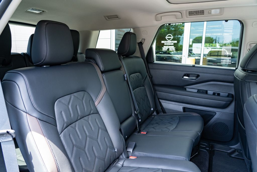 2026 Nissan Pathfinder Platinum Beaverton OR