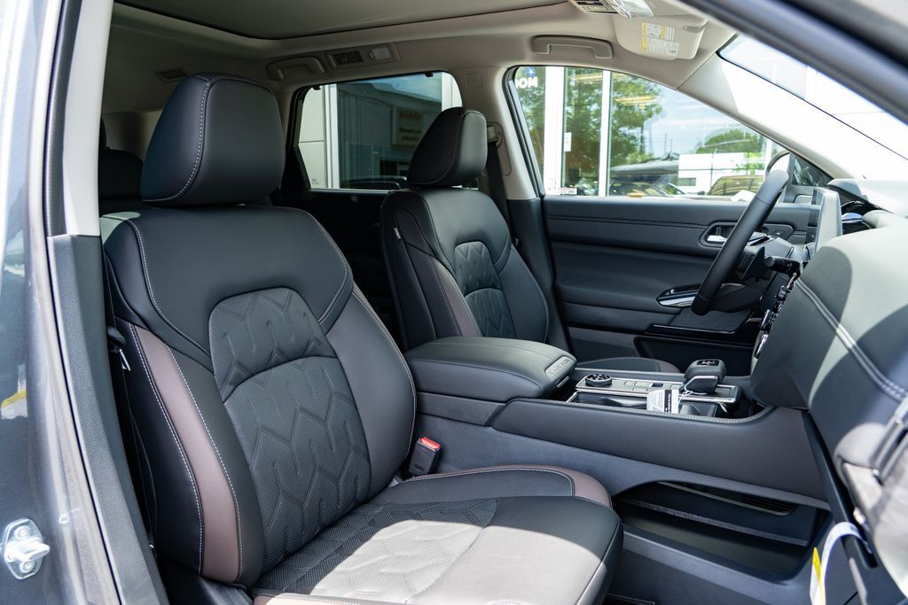2026 Nissan Pathfinder Platinum Beaverton OR