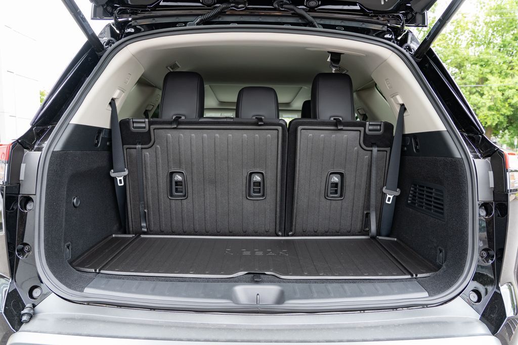 2026 Nissan Pathfinder Platinum Beaverton OR