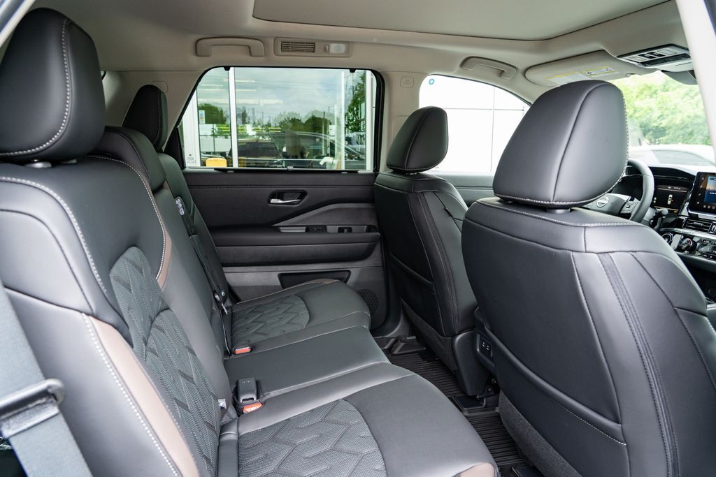 2026 Nissan Pathfinder Platinum Beaverton OR