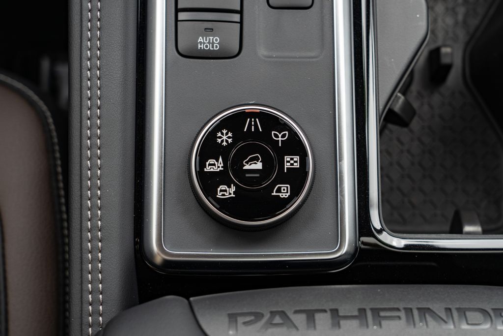 2026 Nissan Pathfinder Platinum Beaverton OR