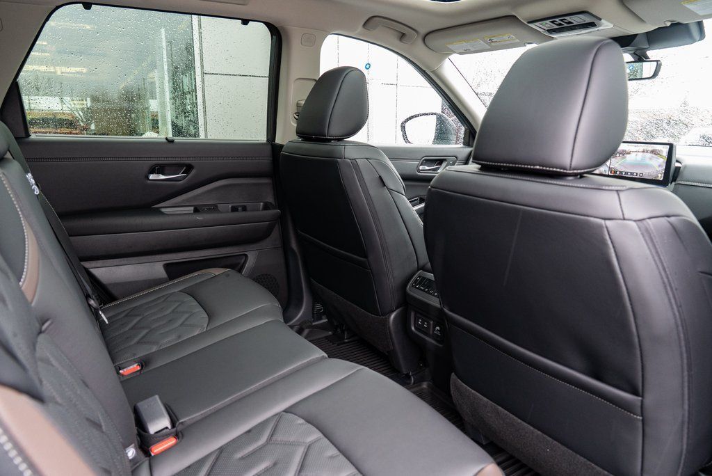 2026 Nissan Pathfinder Platinum Beaverton OR