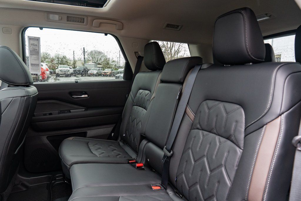 2026 Nissan Pathfinder Platinum Beaverton OR