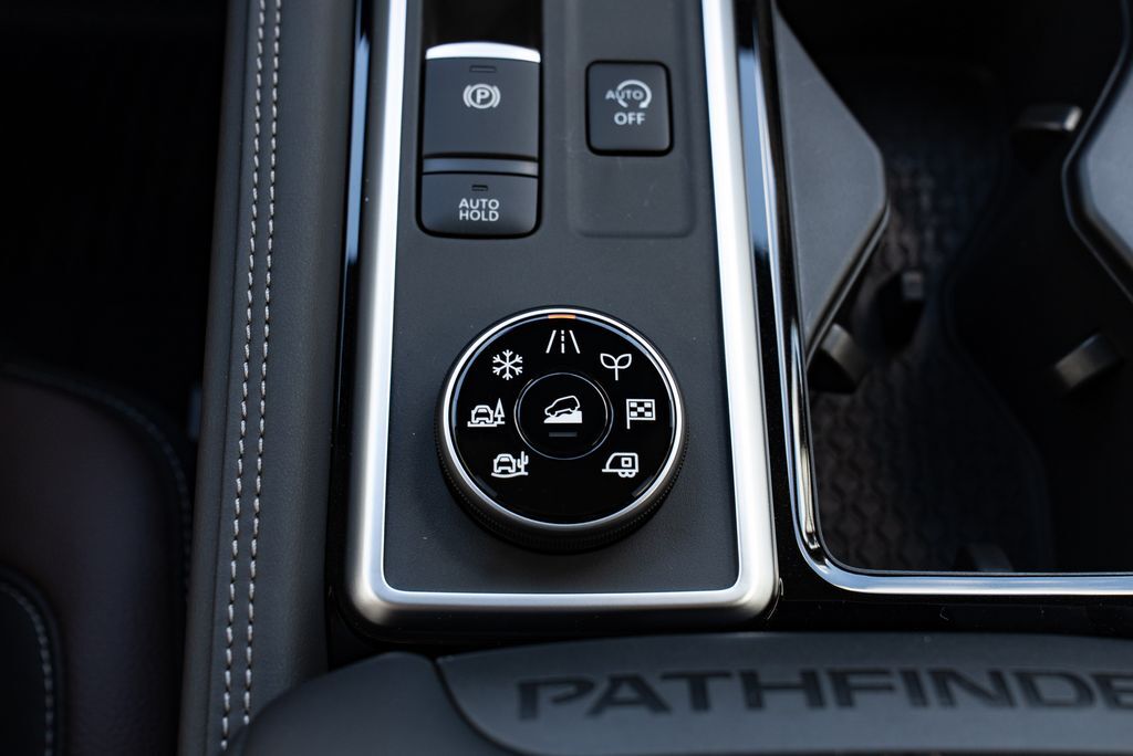 2026 Nissan Pathfinder Platinum Beaverton OR