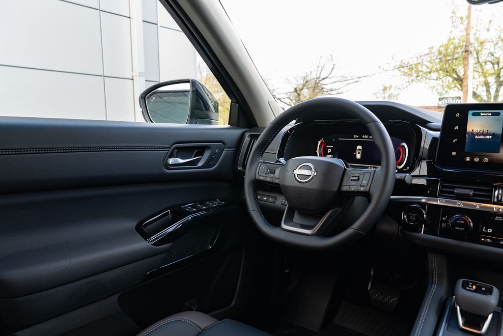 2026 Nissan Pathfinder Platinum Beaverton OR