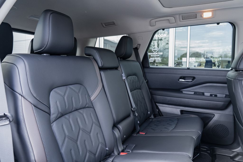 2026 Nissan Pathfinder Platinum Beaverton OR