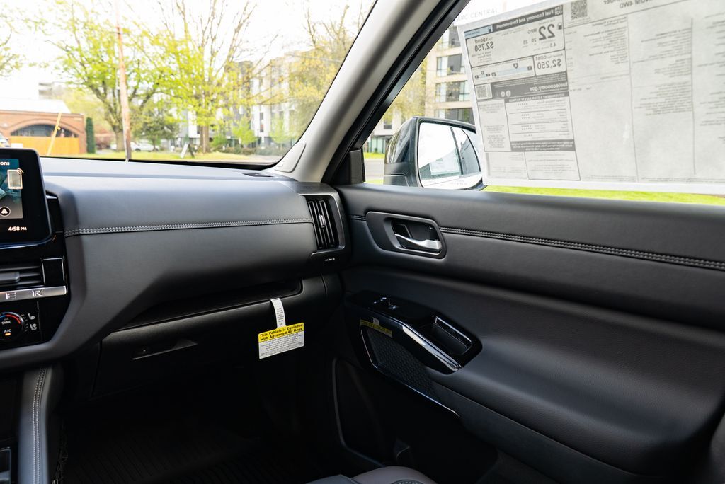 2026 Nissan Pathfinder Platinum Beaverton OR