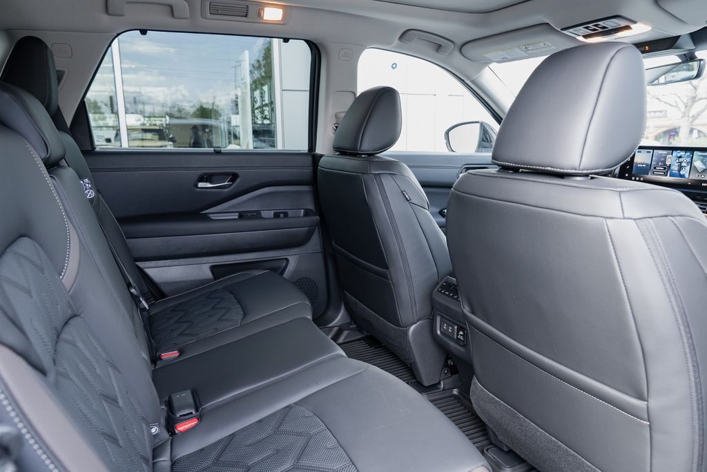 2026 Nissan Pathfinder Platinum Beaverton OR