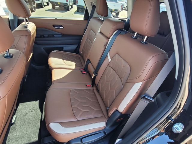 2026 Nissan Pathfinder Platinum Roseville CA