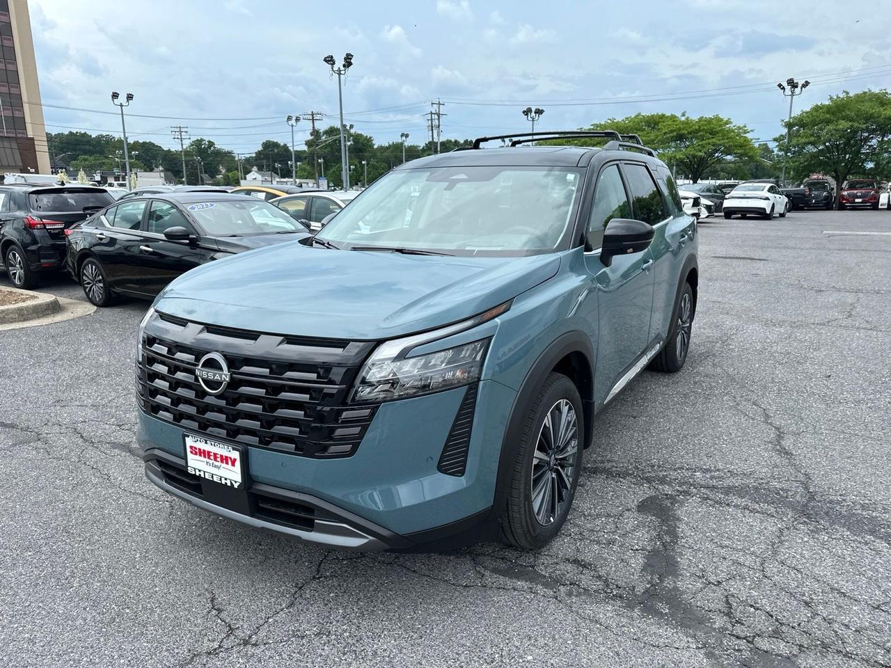 2026 Nissan Pathfinder Platinum Glen Burnie MD