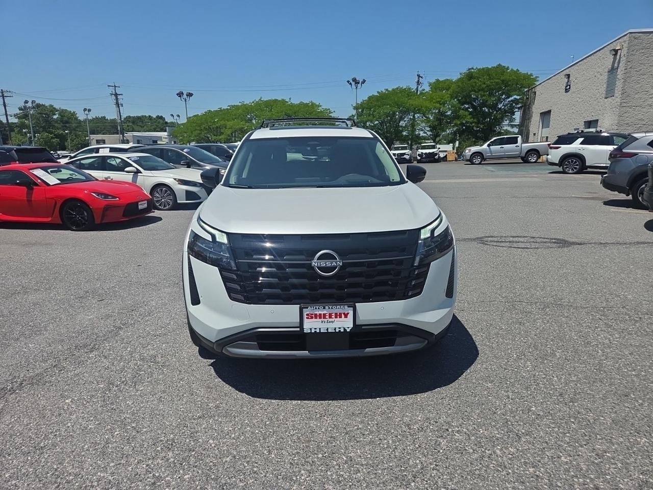 2026 Nissan Pathfinder Platinum