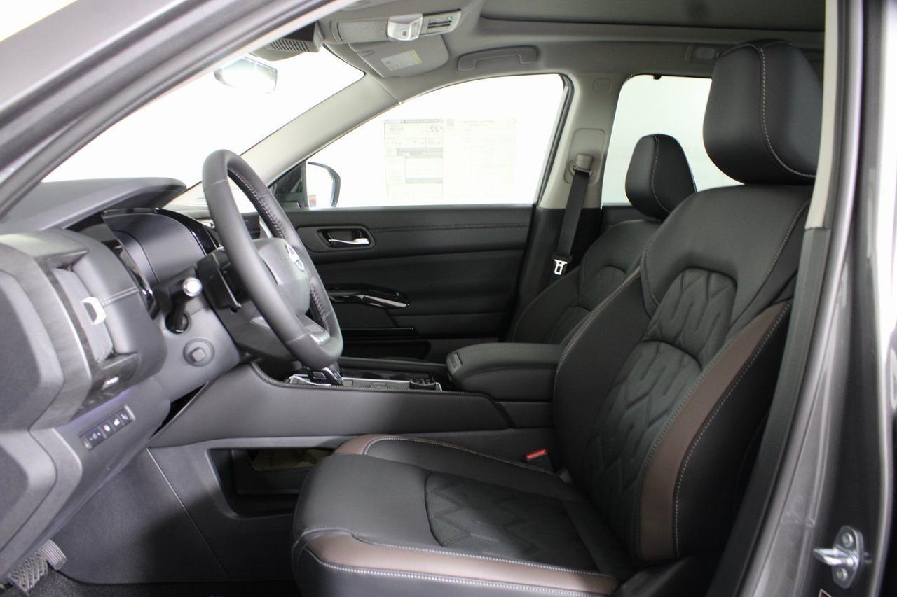 2026 Nissan Pathfinder Platinum Manassas VA