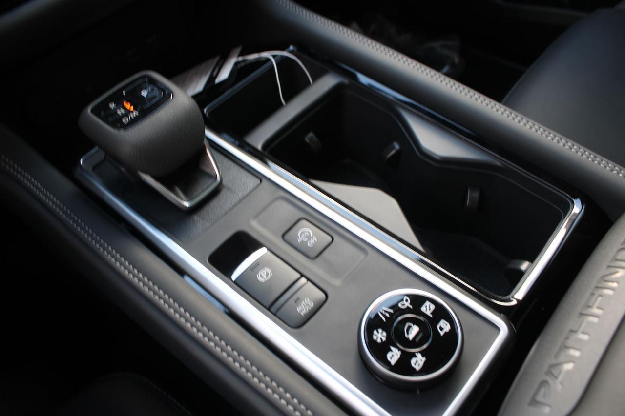 2026 Nissan Pathfinder Platinum Manassas VA