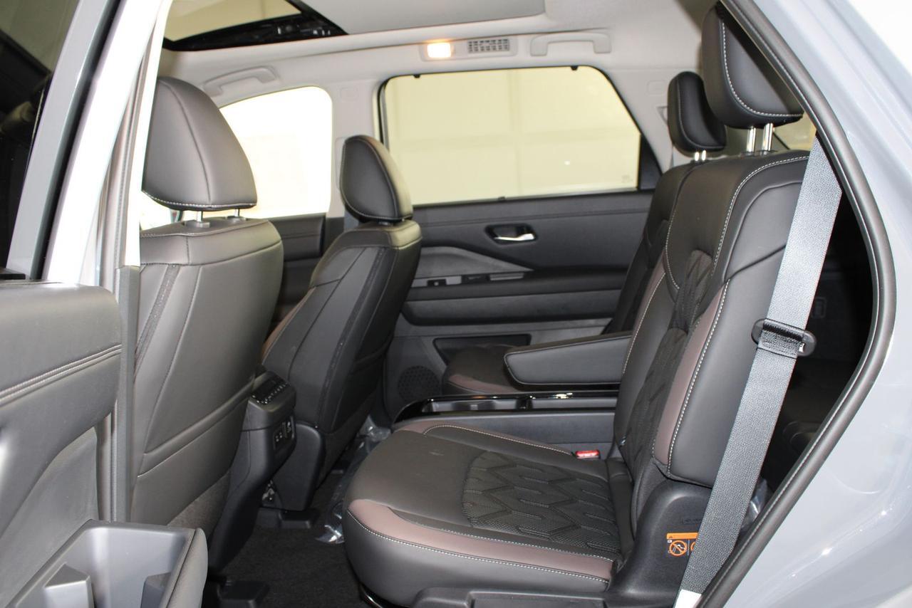2026 Nissan Pathfinder Platinum Manassas VA