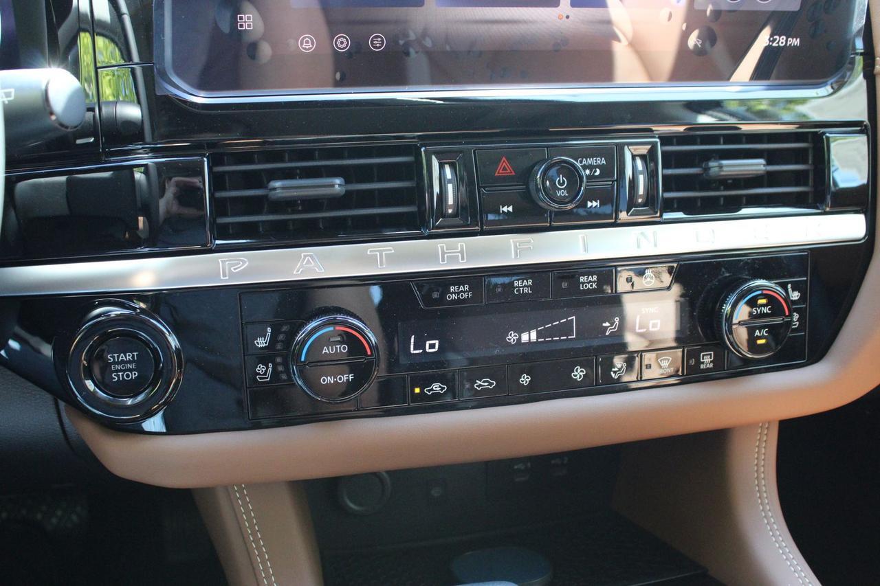 2026 Nissan Pathfinder Platinum Manassas VA